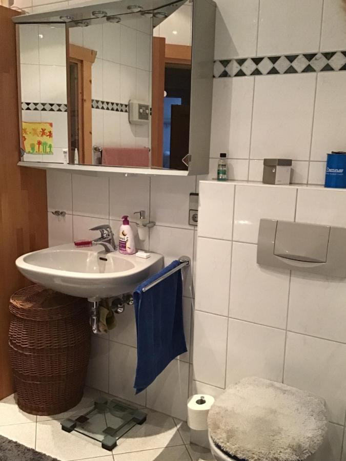 Gemuetliches Zimmer In Winningen Mit Garten-, Kuechennutzung Und Schnellem Wifi 外观 照片
